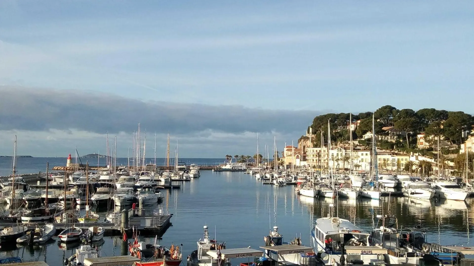 Pied A Terre, Sejour Idyllique Face A La Mer Classe 2 Etoiles Sanary-sur-Mer 0*,  Francie
