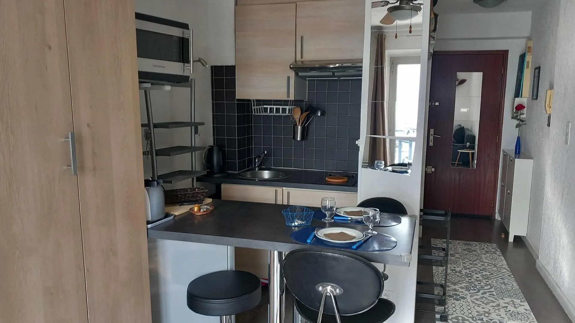 Pied A Terre, Sejour Idyllique Face A La Mer Classe 2 Etoiles Sanary-sur-Mer