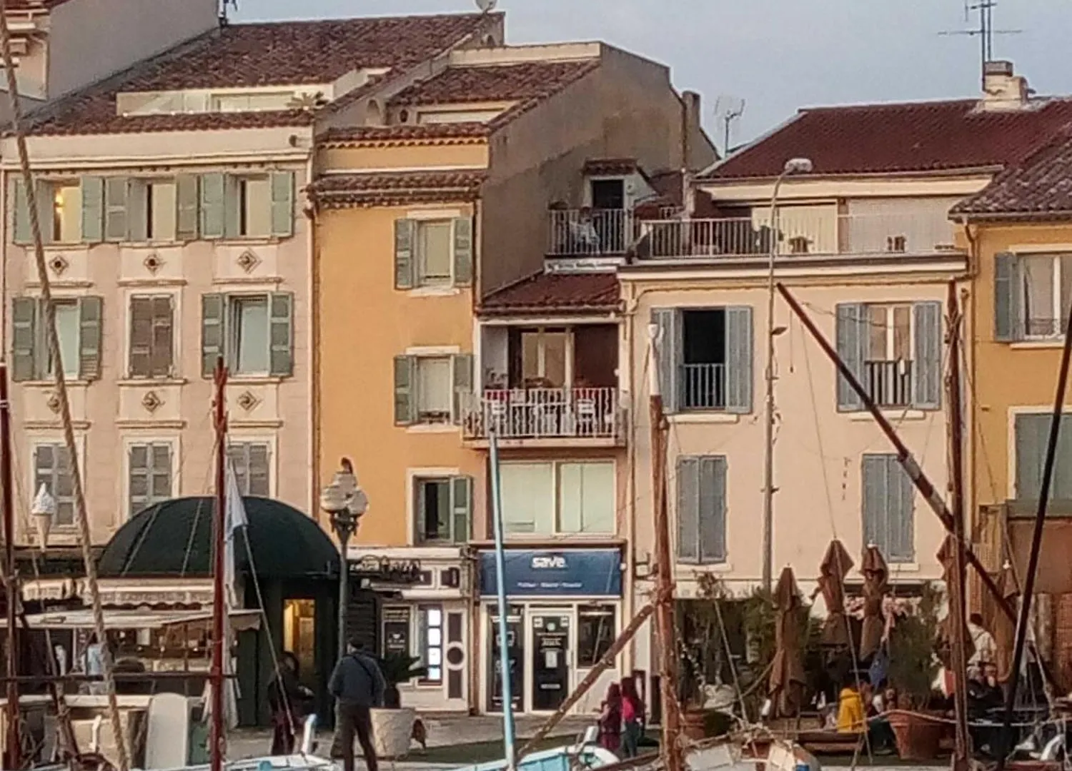 Pied A Terre, Sejour Idyllique Face A La Mer Classe 2 Etoiles Sanary-sur-Mer Apartment