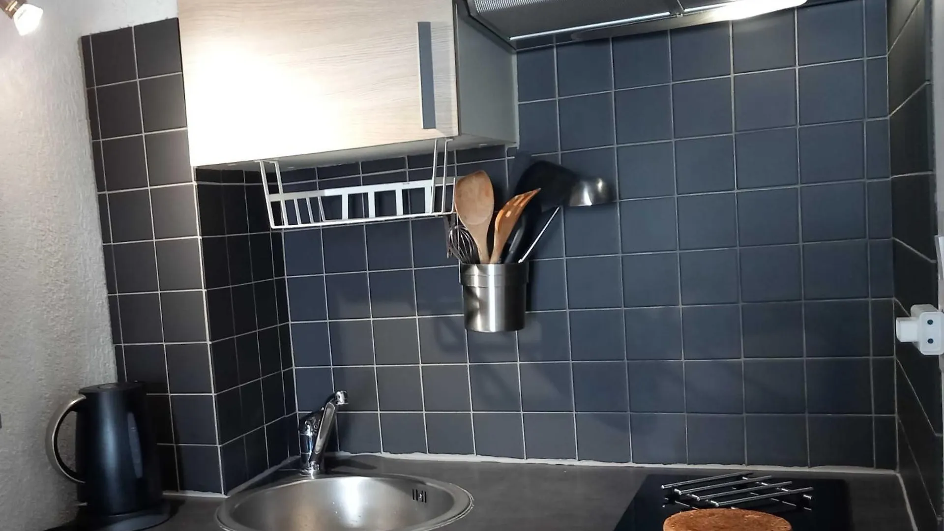 Apartment Pied A Terre, Sejour Idyllique Face A La Mer Classe 2 Etoiles Sanary-sur-Mer France
